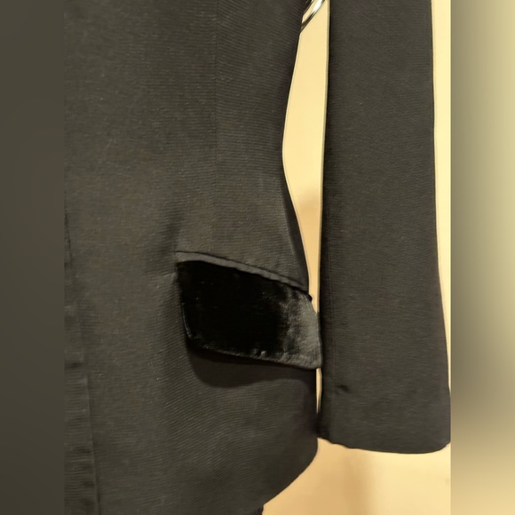 Vintage Black Jacket velvet pockets & Collar decorative Buttons No Tag S… - Picture 2 of 10